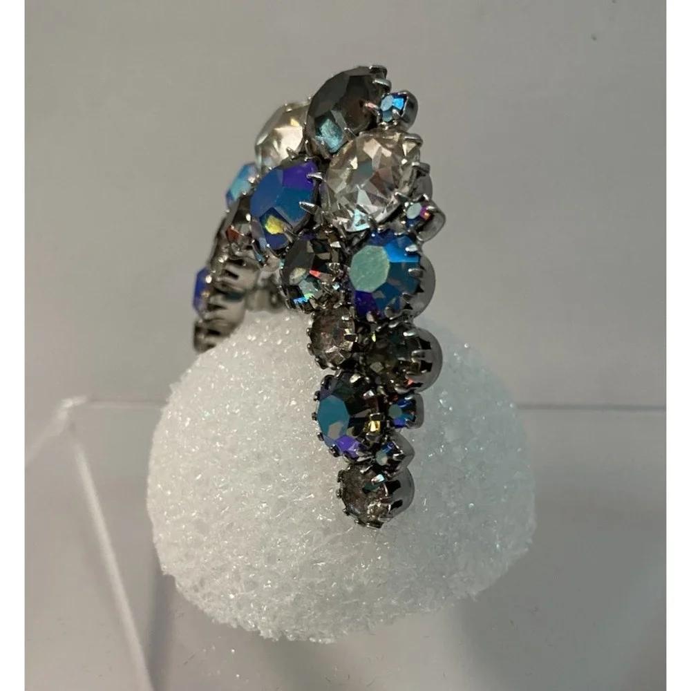 Vintage KARU Arke Blue‎ AB Rhinestone Crescent Moon Brooch Silver Tone Excellent
